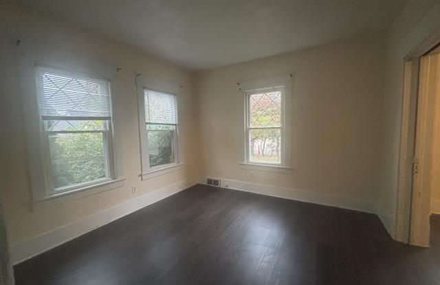 18 Lafayette Avenue photos photos