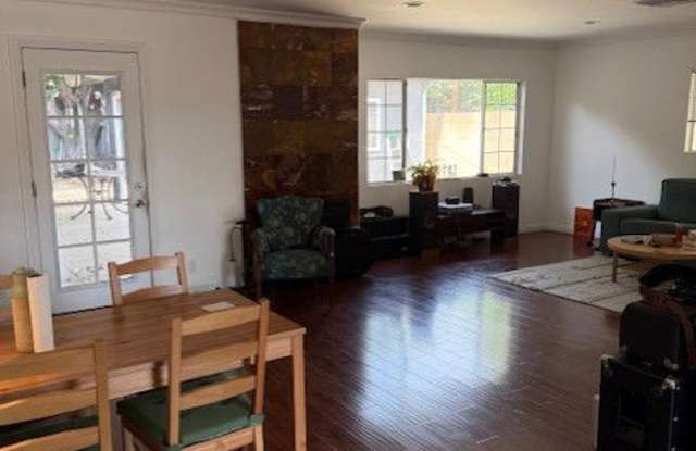 6527 Buffalo Avenue photos photos