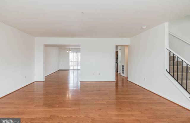 5798 KATSURA Court Gallery 3