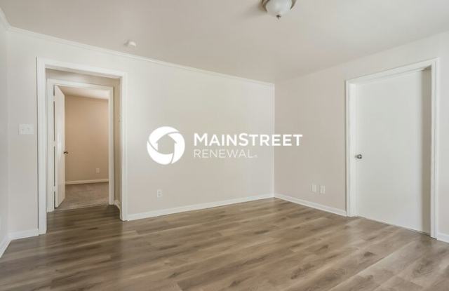 1413 Maplewood Drive Gallery 3