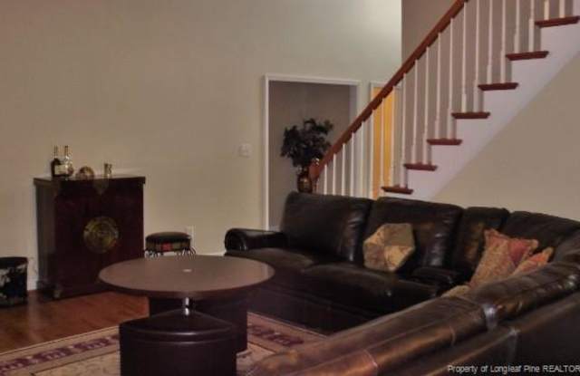 900 Dalmore Drive Gallery 3