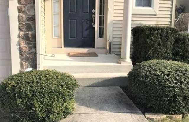 Perfect Townhouse Rental in Sicklerville! Gallery 3