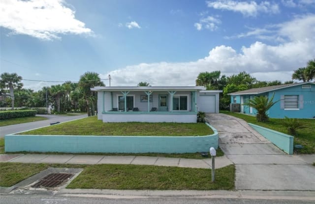 301 N CENTRAL AVENUE - 301 North Central Avenue, Flagler Beach, FL 32136