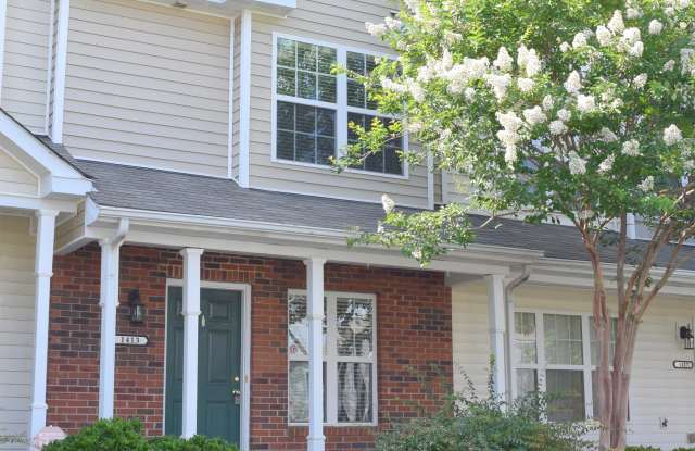 1413 Killashee Ct - 1413 Killashee Court, Charlotte, NC 28213