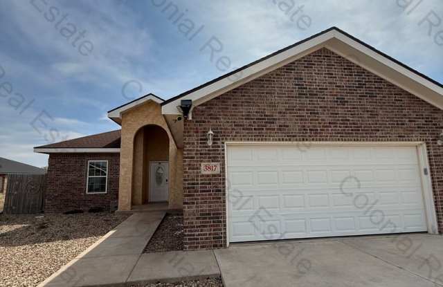 Beautiful 3 bedroom 2 bathroom home in a great neighborhood - 3817 Lockhaven Drive, Clovis, NM 88101 Beautiful 3 bedroom 2 bathroom home in a great neighborhood - 3817 Lockhaven Drive, Clovis, NM 88101