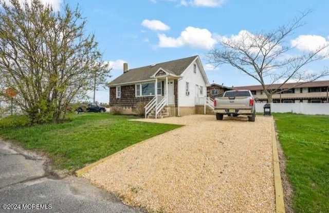 218 Channel Drive photos photos