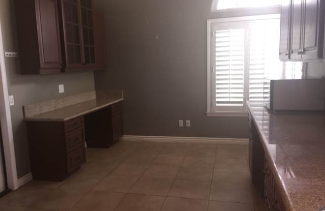 6975 Sandcastle Drive Gallery 4