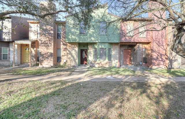 2713 Saint Joseph Street unit: K - 2713 Saint Joseph Street, Corpus Christi, TX 78418