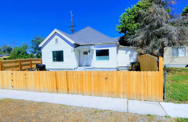 Gorgeous Newly Remodeled House!! photos photos
