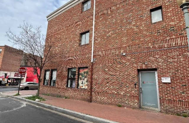 635 FLORIDA Avenue NW Gallery 2