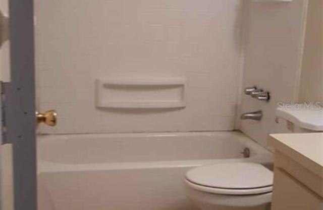 1414 RIDGE LAKE COURT Gallery 2
