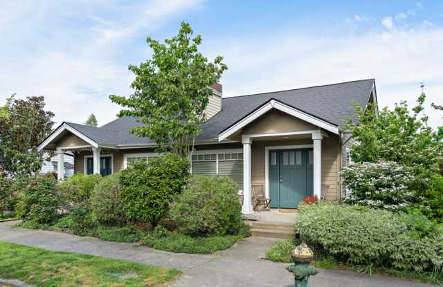 300 31st Ave photos photos
