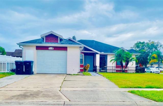 378 CHICAGO WOODS CIRCLE photos photos