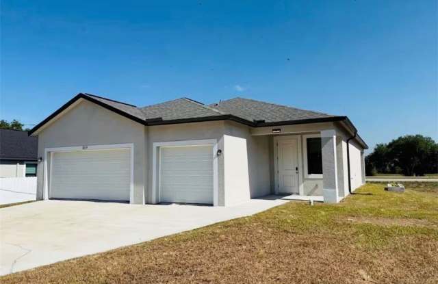 8059 Sherwood Circle Gallery 1