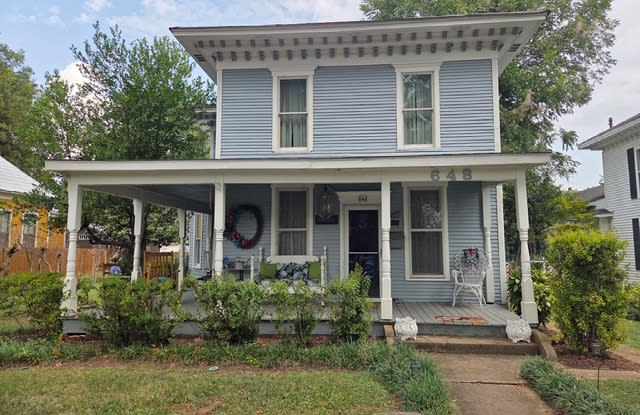 648 Johnston St SE photos photos