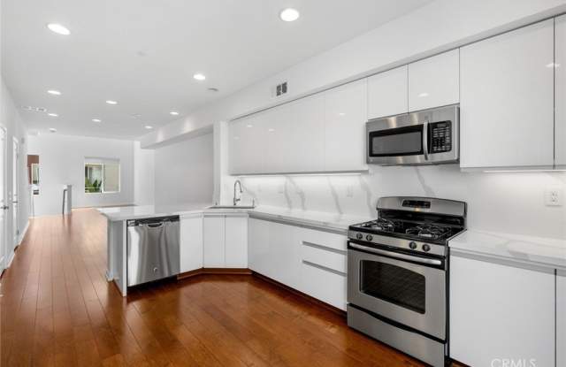 561 Rockefeller photos photos