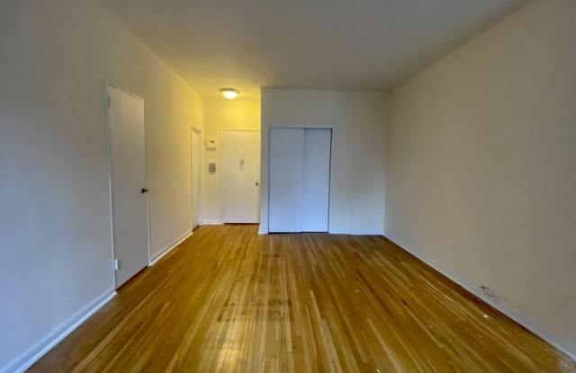 15 Sheridan Square Gallery 2
