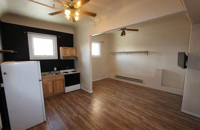 Downtown Flagstaff Condo – Modern Living Above Aspen Sports! photos photos
