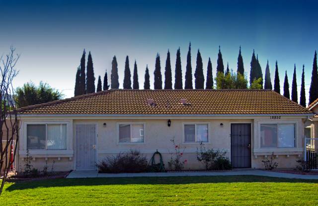 El Modena photos photos El Modena photos photos