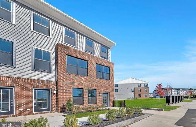 229 LEWIS FISHER DRIVE Gallery 2