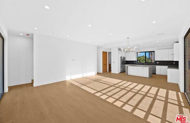 8908 Sawyer Street photos photos