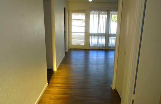 6753 S. Stanley Pl. Gallery 2