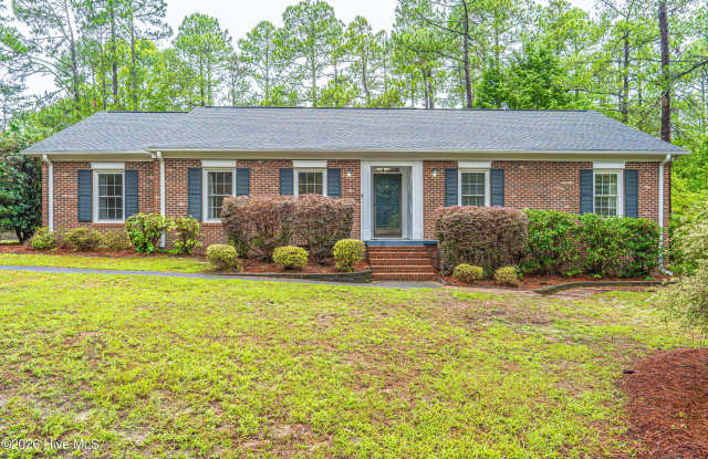 120 Fox Hunt Lane Gallery 1