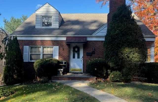 535 Roff Avenue 1 photos photos