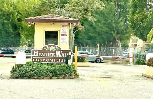 13718 SW 90th Ave - 13718 Southwest 90th Avenue, Kendall, FL 33176