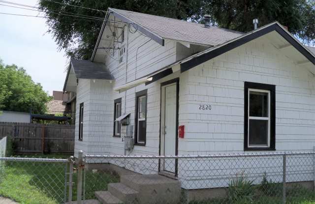 2820 3rd Ave South photos photos