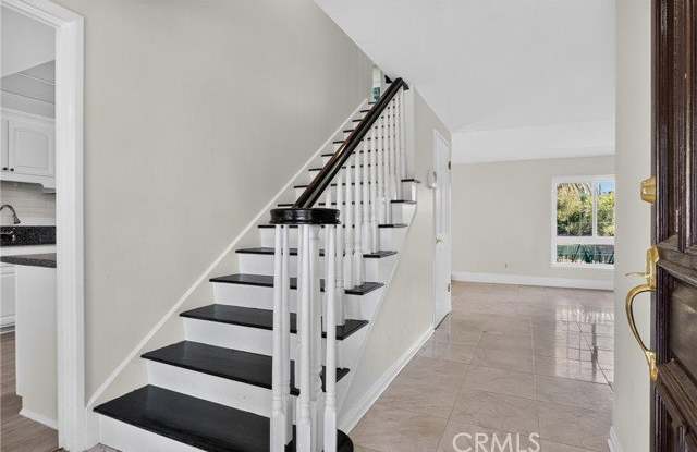 18731 Dylan Street Gallery 1