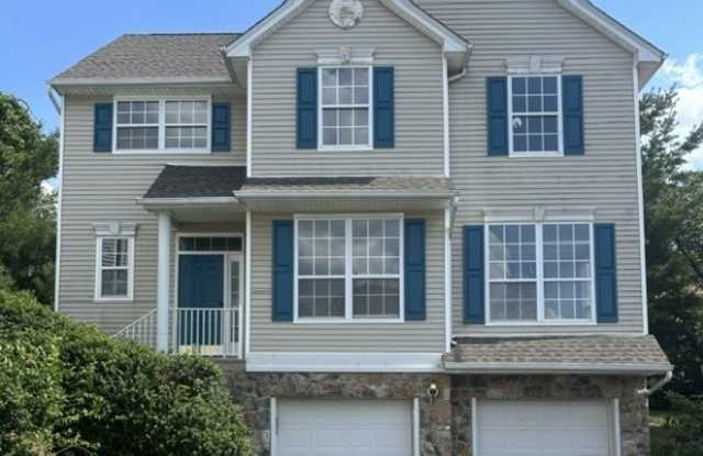 246 Winding Hill Dr photos photos