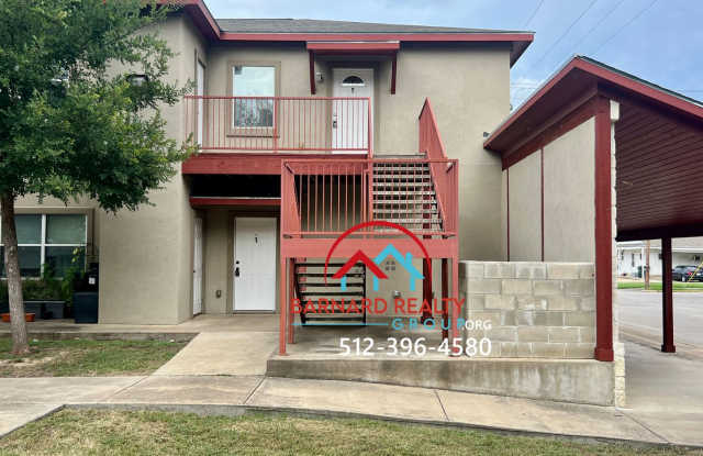 Available Now: 3 Bed/2 Bath Walking Distance to Downtown! Gallery 3