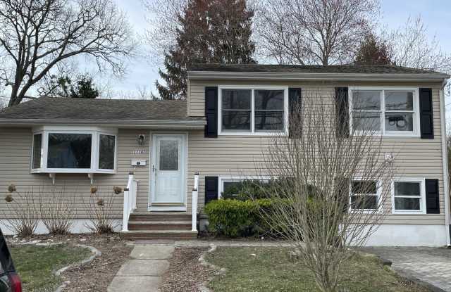 1116 Darlene Avenue photos photos