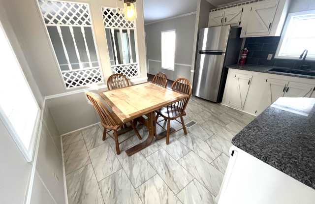 212 Whitewater Lake Road Gallery 2