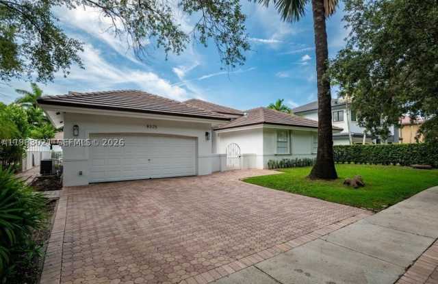 8325 NW 161st Ter - 8325 Northwest 161st Terrace, Miami Lakes, FL 33016 8325 NW 161st Ter - 8325 Northwest 161st Terrace, Miami Lakes, FL 33016