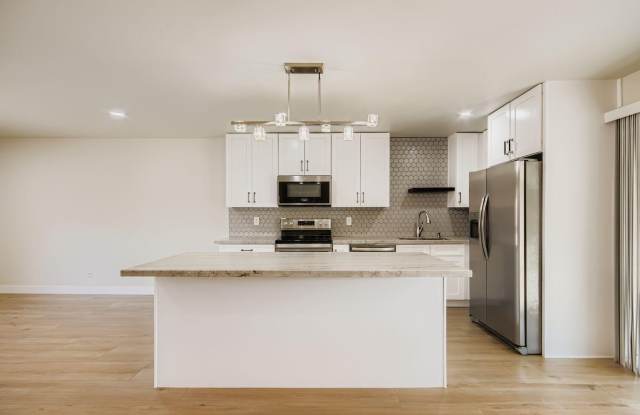 8731 E Fairmount Avenue photos photos