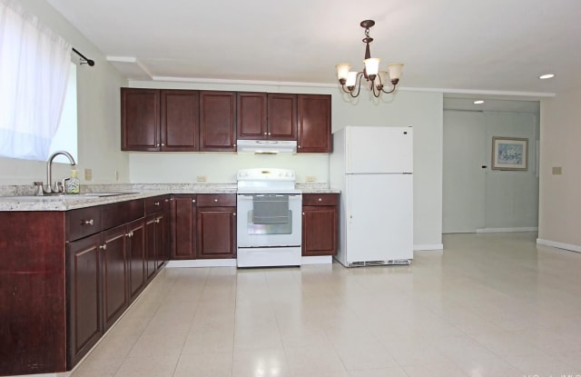 99-577 Aiea Heights Drive - 99-577 Aiea Heights Drive, Aiea, HI 96701