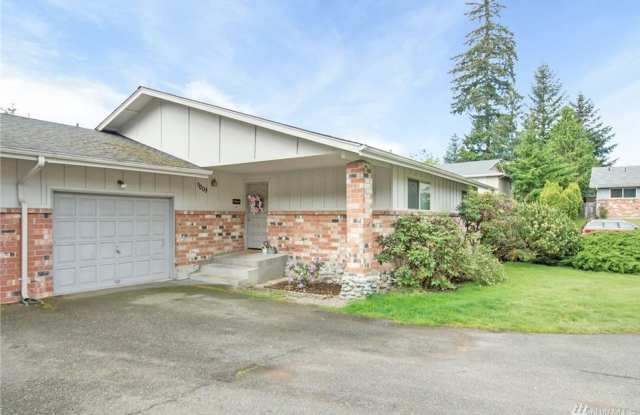 Emerald Ridge High School Duplex photos photos