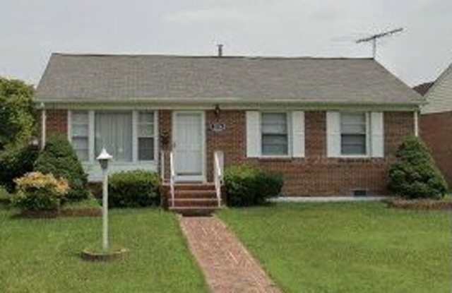 3724 Meridian Avenue photos photos