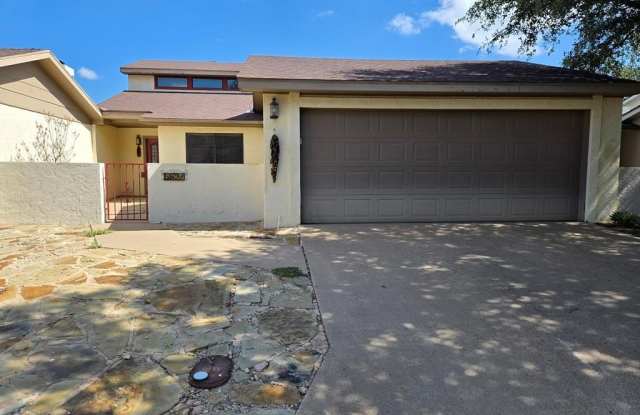 5521 Fairway Dr photos photos