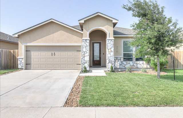 7618 Quartz - 3/bedroom 2/bathroom - $2,495/month - 7618 Quartz Drive, Corpus Christi, TX 78414