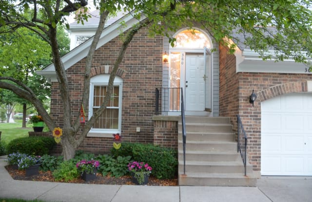360 SATINWOOD Court N - 360 Satinwood Court North, Buffalo Grove, IL 60089