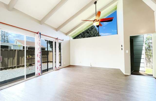 Mililani Patio Home! 2/1 with 2 parking photos photos