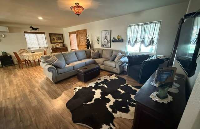 3 BR Furnished Home w/Utilities Mohave Valley w/ Casinos, Colorado River nearby Gallery 1