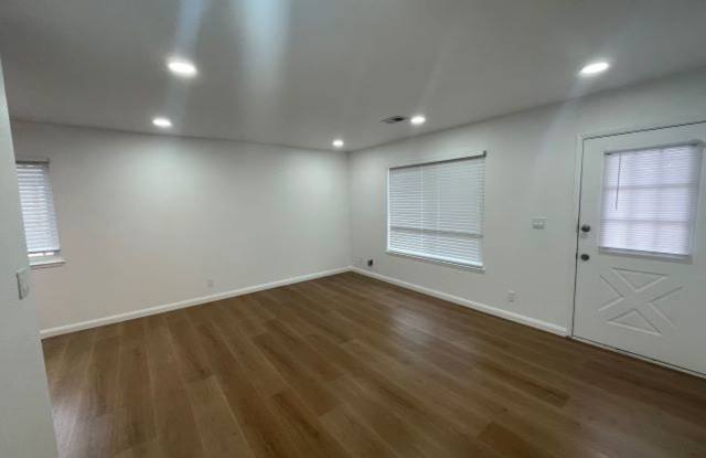 Completely remodeled condo in Union City has all the bells & whistles. Gallery 4