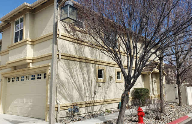 ONLY $2,475 PER MONTH RENT FOR THIS SUPER NICE AND SPACIOUS 3 bed/2.5 BATH CONDO WITH AN ADDITIONAL BONUS ROOM AND 2 CAR GARAGE - LOCATED IN THE DESIRED DAMONTE RANCH AREA photos photos