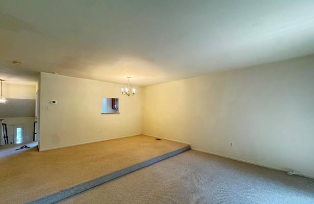 4711 LEYDEN WAY Gallery 2
