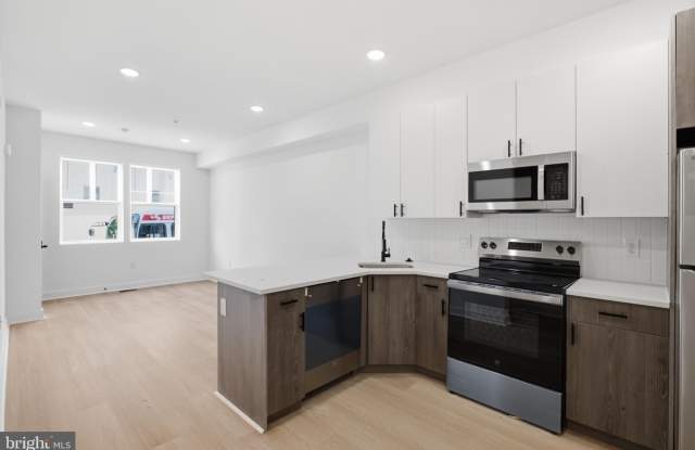 2253 N 12TH Street Gallery 1