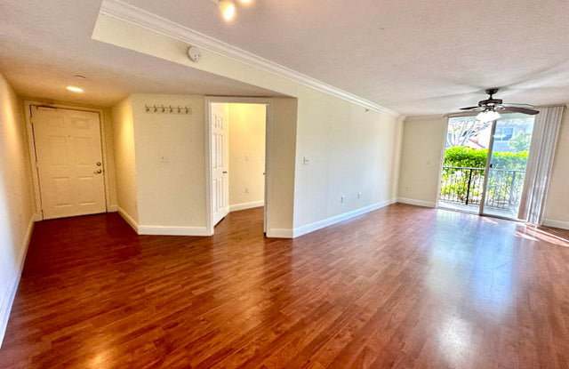 15135 Michelangelo Boulevard Gallery 2